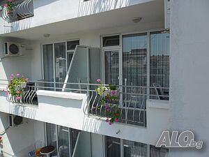 Къща за гости Две сестри в Приморско