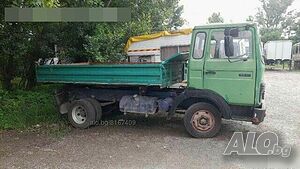 Услуги с тристранен самосвал 4.5 тона.