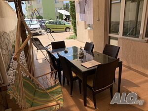 Заменям апартамент 50кв.м. на 50м от плажа за ап. в Ямбол