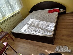 Продавам спален комплект!!!