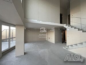 Многостаен мезонет на метри от морето в луксозна жилищна сграда в кв. ”Сарафово”!!!
