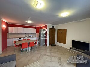 Продава тристаен обзаведен апартамент в к-с ”Санта Марина”, Созопол! Гледка море!