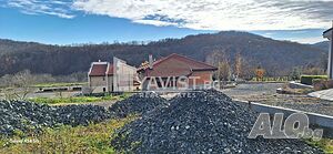 УПИ южно ориентиран, с панорама