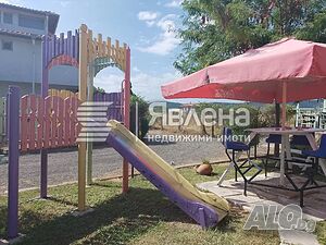 Разработен бизнес имот - функциониращо ваканционно селище само на 800 м от плажа на курорта Лозенец!
