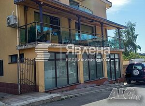 Партерно помещение в с. Лозенец
