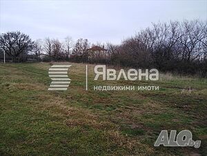 Атрактивен парцел във вилна зона до плажа на Варвара