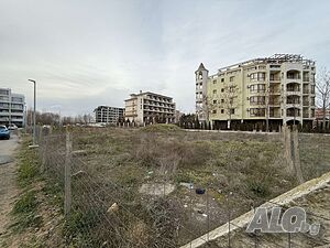 Продавам парцел в Слънчев бряг, на топ локация, подходящ за инвестиция и строеж