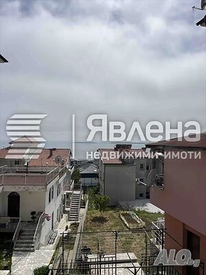 Двустаен апартамент с морска панорама в центъра на Свети Влас Двустаен апартамент 25 кв.м Тухла 2010 г. 1 етаж Първи жилищен | Апартаменти | Свети Влас