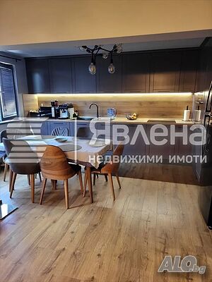 Чудесен апартамент в центъра на Несебър