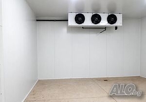 Производствено-складова база с хладилни камери и ФЕЦ 160 kW - Пазарджик, Добровница