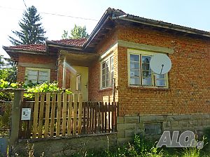Едноетажна жилищна сграда
