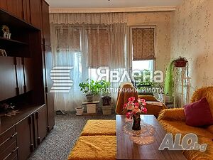 🏡 Продава се тристаен апартамент в кв. Златен Рог! 🏡