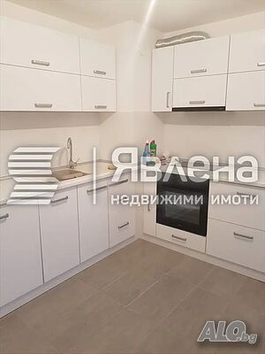 🏢 Продава се тристаен апартамент - гр. Ямбол, ж.к. „Диана“ 📍
