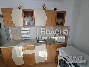 Двустаен апартамент в кв. Граф Игнатиев
