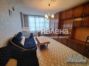 Двустаен апартамент в кв. Възраждане с гараж - без комисионна от купувача!