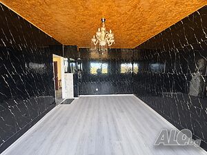 Двустаен апартамент в ж.к Георги Бенковски