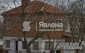 Къща в село Драма