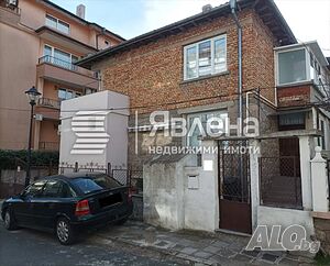 Двуетажна къща на няколко метра от плажа в Созопол!!! Двуетажна къща 114 кв.м РЗП | Къщи, Вили | Созопол