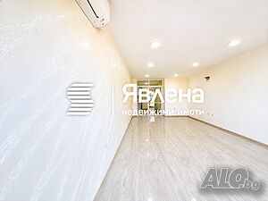 Партерен офис - шоурум ТОП локация на бул. Булаир