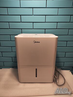 MIDEA Обезвлажнител 12L - Тих и Икономичен за До 20 m²