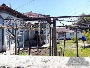 Имот в Секулово Продажба 1760 кв.м В регулация (УПИ) С ток Водопровод | Парцели за застрояване, Инвестиционни проекти | Дулово Секулово