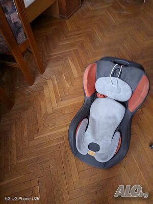 Продавам 2 детски седалки за кола