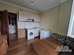 1-ст, кв. Възраждане, ет 6, цена 70000Е