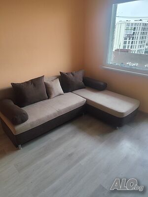 Продавам чисто нов ъглов разтегаем диван