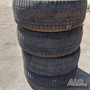 4 броя, 4мм, Гума, зимни гуми KUMHO WinterCraft WS71 SUV 265/65 R17 116H XL
