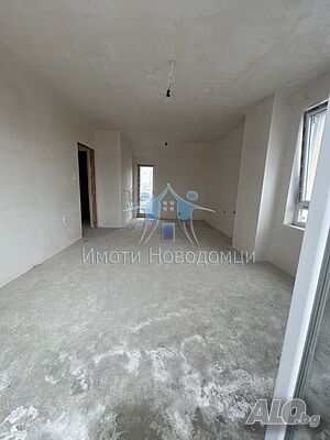Двустаен, Шумен, Добруджански