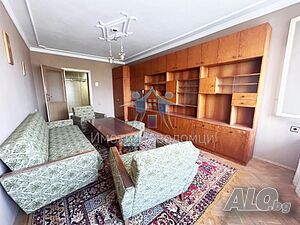 Четиристаен, Шумен, Математическа гимназия