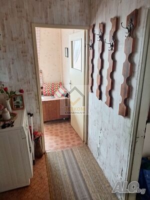 Гарсониера за продажба в кв ”Бенковски”