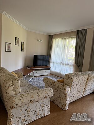 Тристаен 145m² + 30m² тераса, Oasis Beach Club