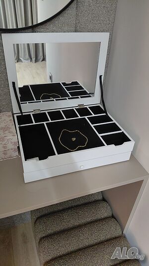 Кутия за бижута