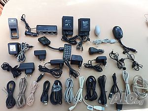 Сет от 30 бр. зарядни, кабели USB,car mp3, мишка hp, слушалки sony и др